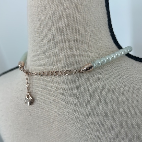 Betsey Johnson Light Blue Mesh Bow necklace - Picture 5 of 6